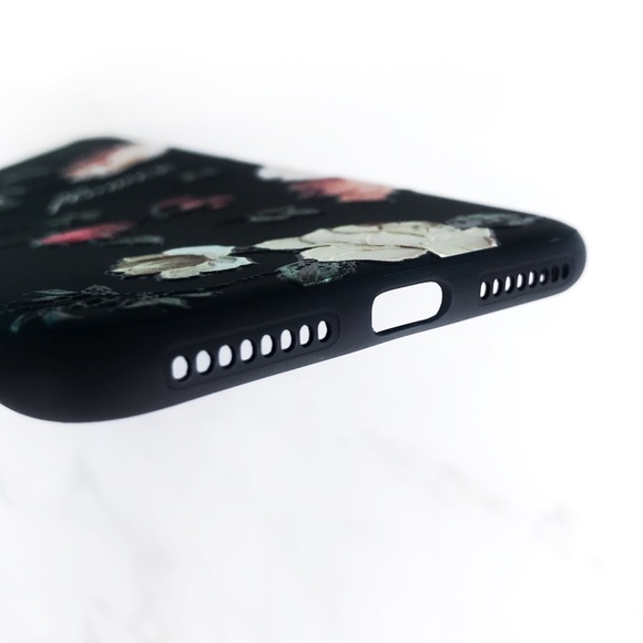 NEW iPhone 7/8/7+/8+ Embossed Floral Soft Case - Picture 4 of 4